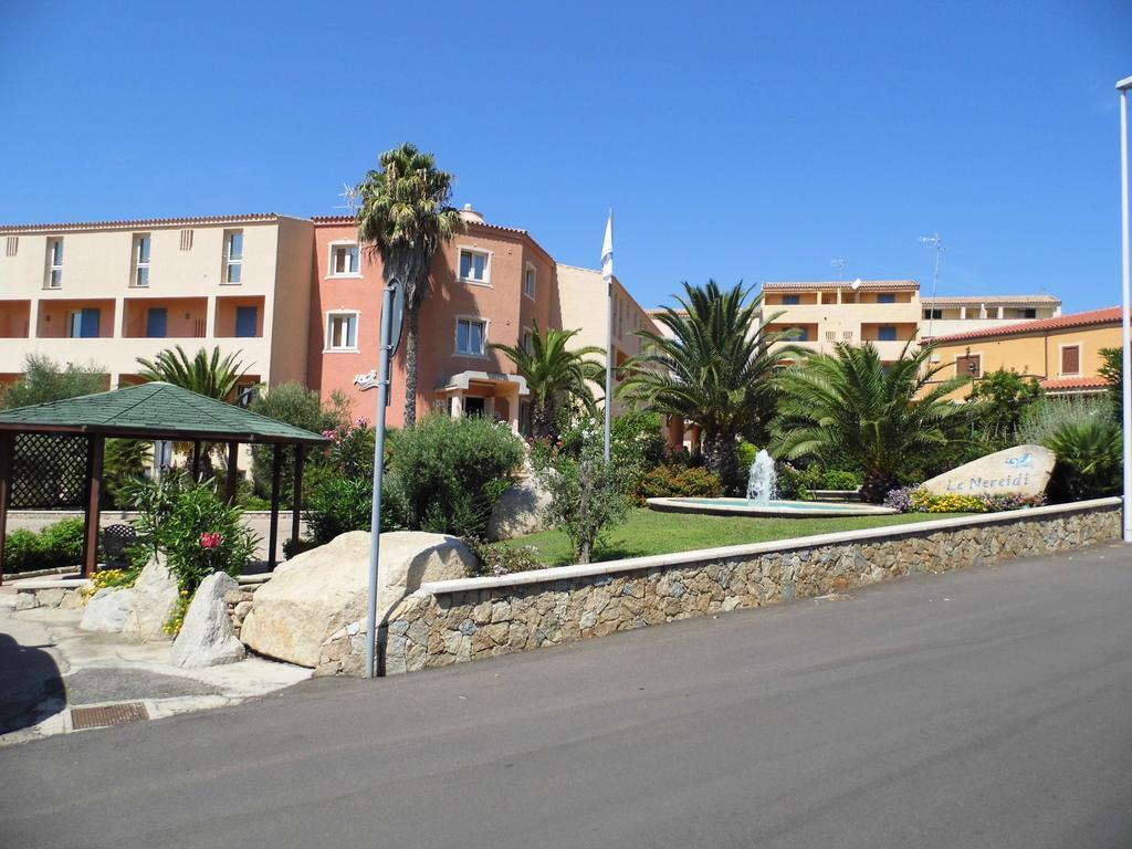 Le Nereidi Hotel & Residence Con Piscina-Tennis-Fitness-Parcheggio Coperto-Sala Conferenze Ла-Маддалена Экстерьер фото