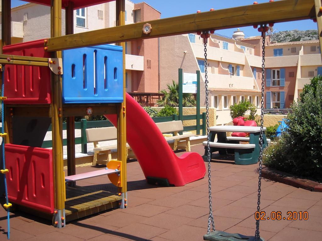 Le Nereidi Hotel & Residence Con Piscina-Tennis-Fitness-Parcheggio Coperto-Sala Conferenze Ла-Маддалена Экстерьер фото