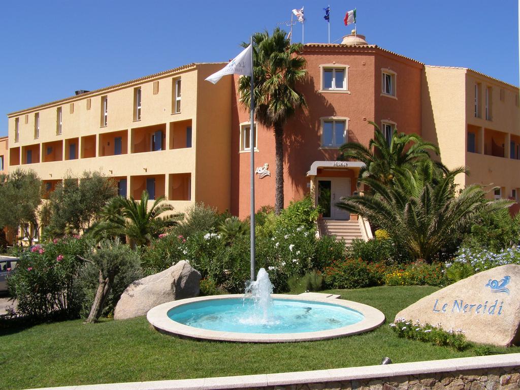 Le Nereidi Hotel & Residence Con Piscina-Tennis-Fitness-Parcheggio Coperto-Sala Conferenze Ла-Маддалена Экстерьер фото